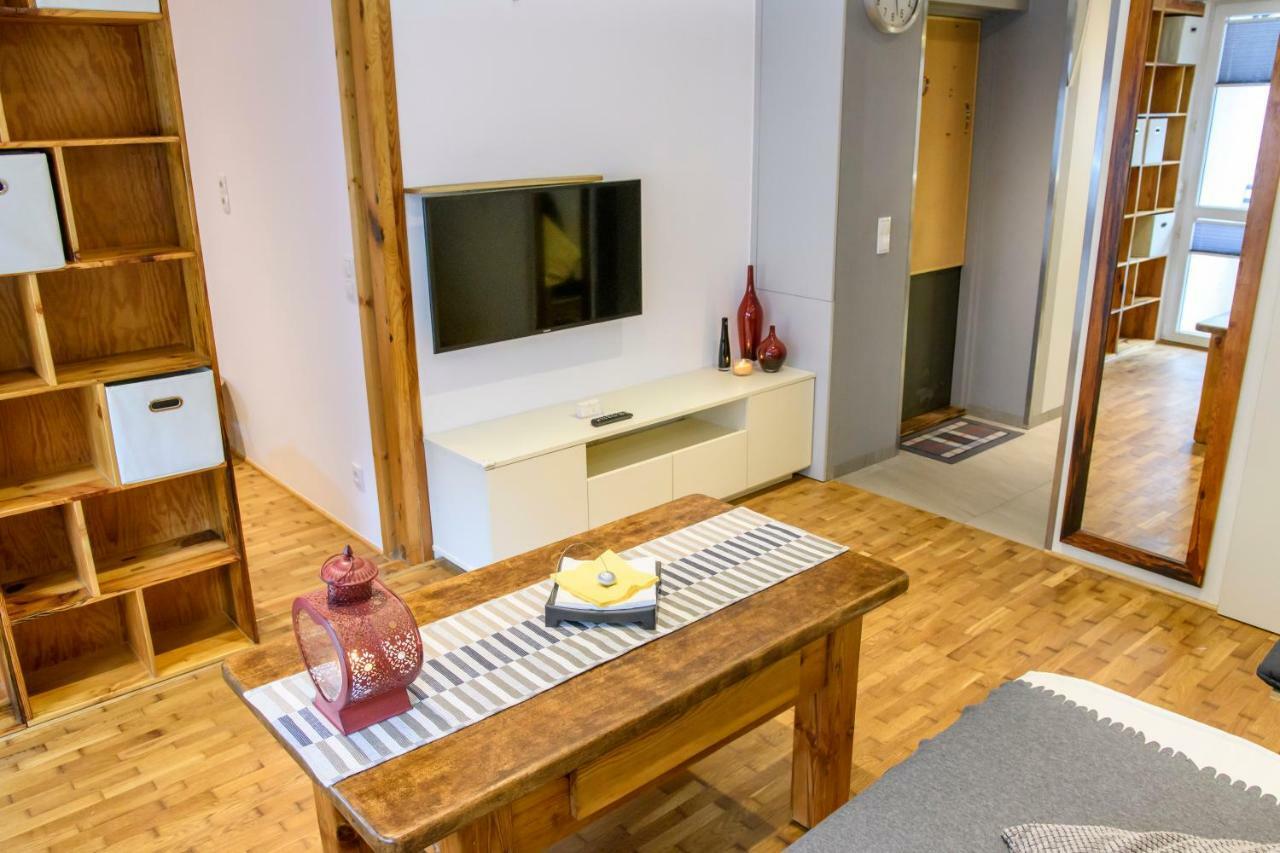 Chmielna Wood Lux Apartment Warsaw Luaran gambar